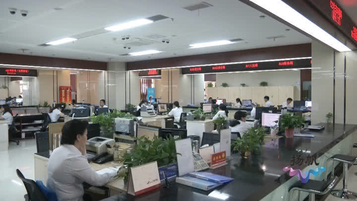 線上線下“雙向發(fā)力” 優(yōu)化完善“雙創(chuàng)”服務(wù)體系，提升證照代辦服務(wù)效能