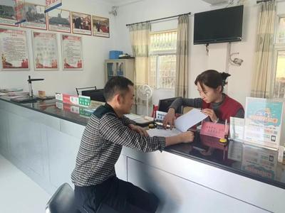 青陽縣新河鎮(zhèn) 深化“幫辦代辦”服務(wù)，證照辦理更貼心